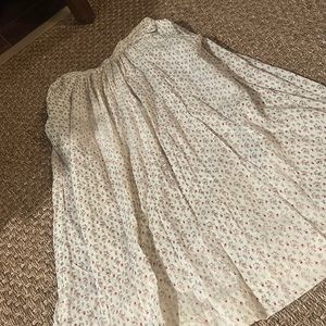 GANT Women Creme Floral Maxi‎ Skirt W Front Pocket Detailing✨